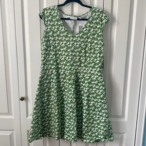 NEW white and green elephant print sleeveless dress, NY&company size XL
